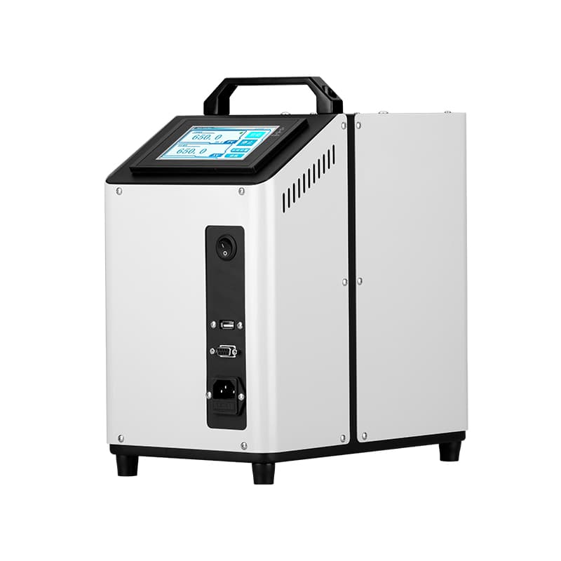 DY-GTL650X dry block temperature calibrator with a digital control panel and precision calibration well for industrial metrology.