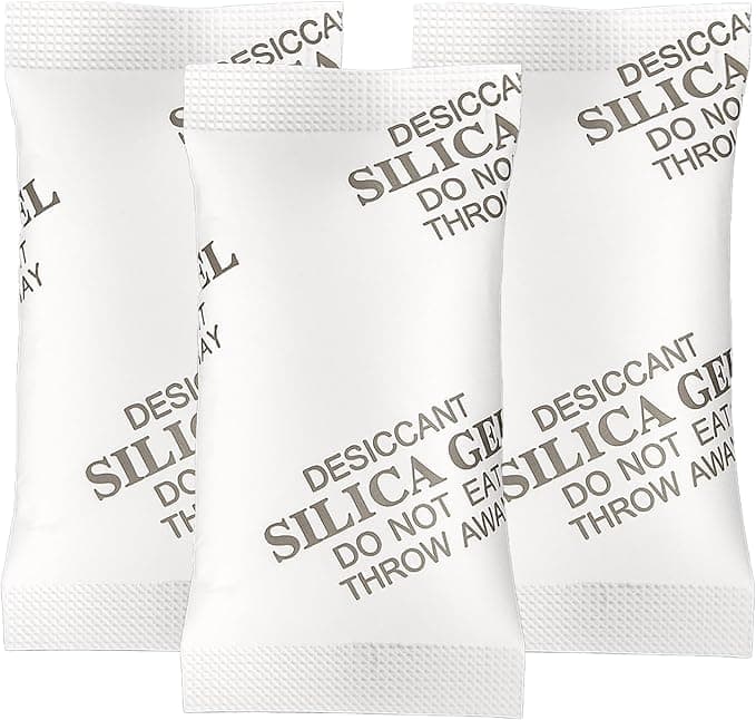 5 gram food-grade silica gel moisture absorber packets in a resealable bag for reliable humidity control.
